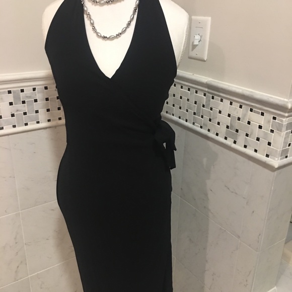 Banana Republic Dresses & Skirts - Banana republic wrap sleeveless dress